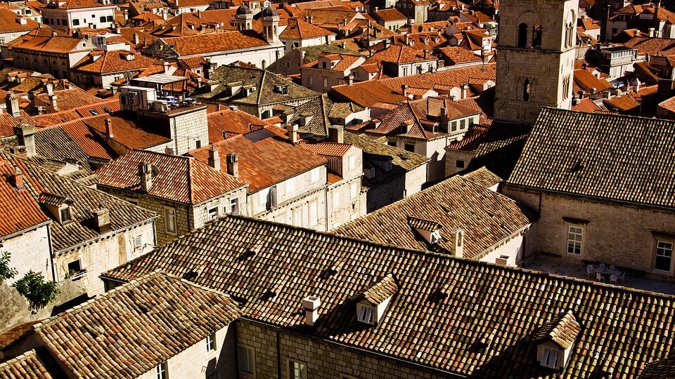 roofs-1186466_960_720