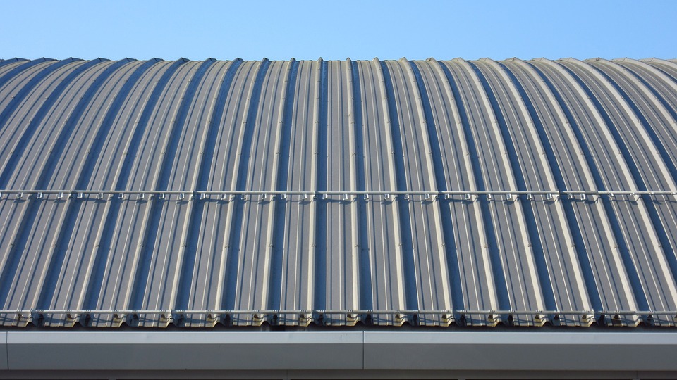 sheet-metal-roof-1325466_960_720